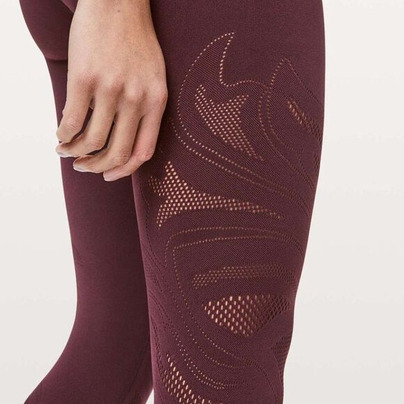 Lululemon Reveal Tight *En Avante 26" Size 4 - Picture 9 of 12